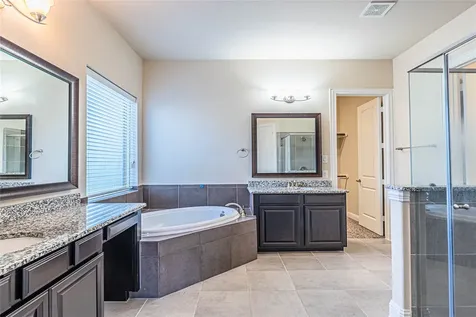 3070 Tradinghouse Creek Lane League City TX 77573