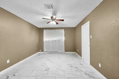 12223 Woodcliff Drive Houston TX 77013