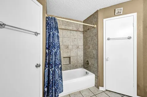 12223 Woodcliff Drive Houston TX 77013