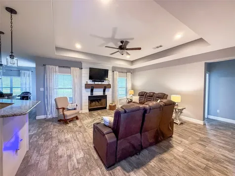 4221 Fm 876 Waxahachie TX 75167