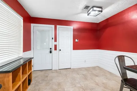 6702 Seinfeld Court Houston TX 77069