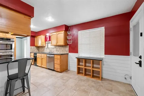 6702 Seinfeld Court Houston TX 77069