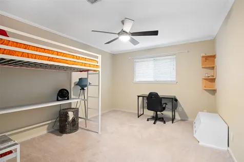 6702 Seinfeld Court Houston TX 77069