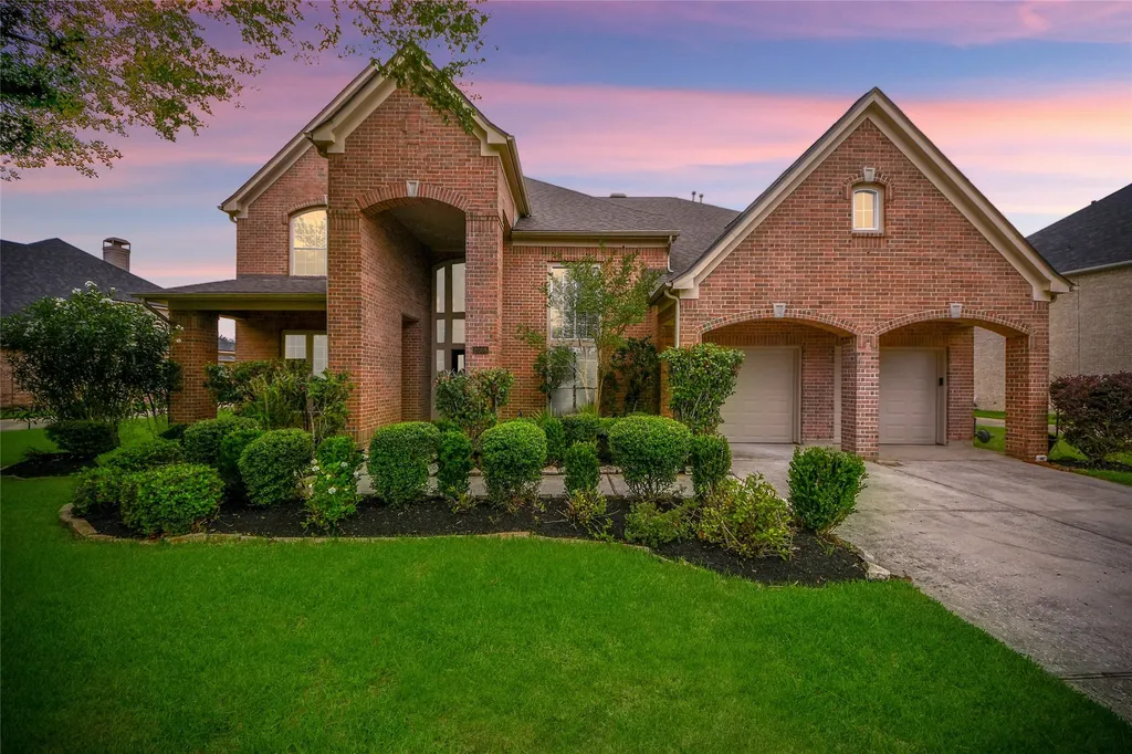2008 Anchor Bay Court Pearland TX 77584