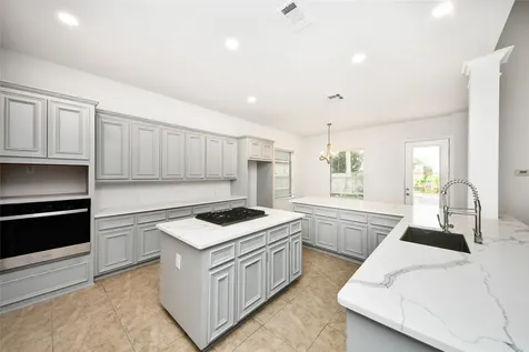 2008 Anchor Bay Court Pearland TX 77584