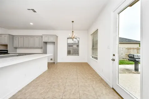 2008 Anchor Bay Court Pearland TX 77584