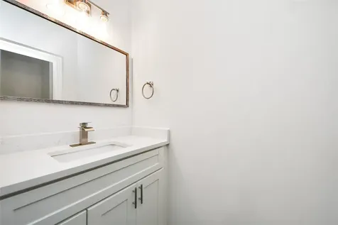 2008 Anchor Bay Court Pearland TX 77584