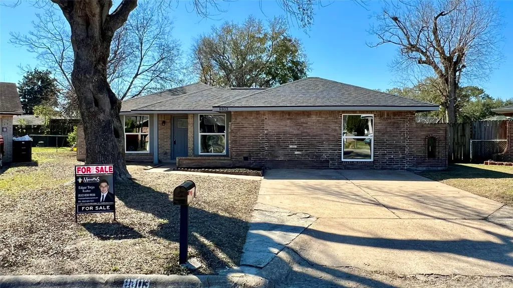 8803 Cottage Gate Lane Houston TX 77088