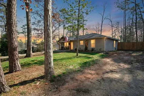 10820 Royal Magnolia Drive Conroe TX 77303