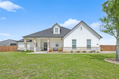 9711 Neon Moon Drive Needville TX 77461