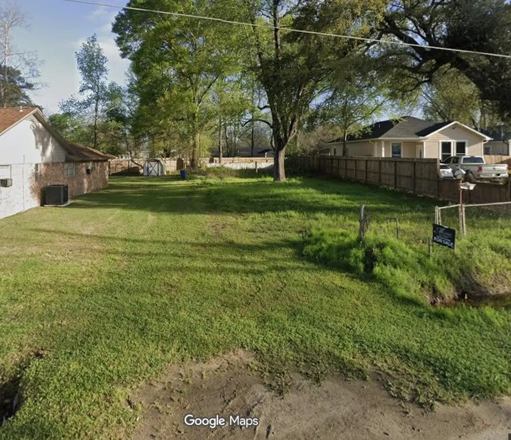 905 Nevell Street Cleveland TX 77327