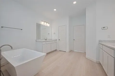 8913 Grovner Place Houston TX 77055