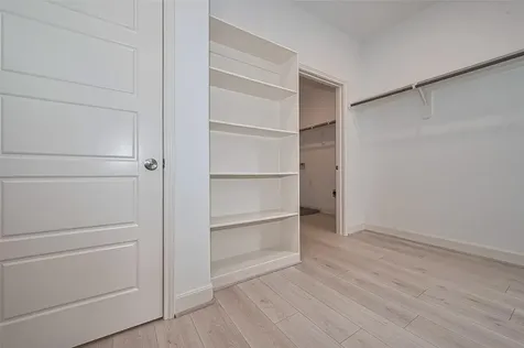 8913 Grovner Place Houston TX 77055