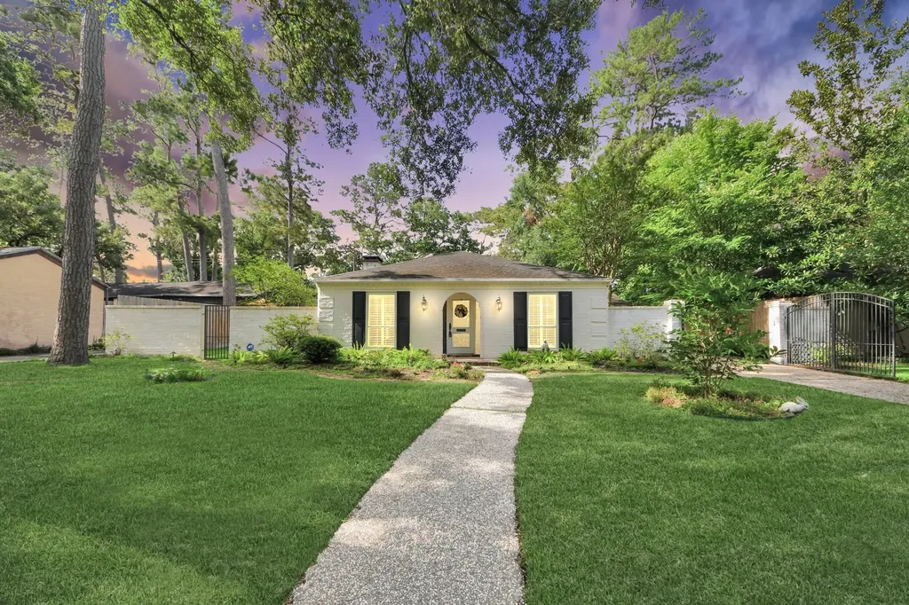 10115 Holly Springs Drive Houston TX 77042
