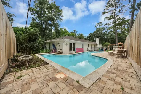 10115 Holly Springs Drive Houston TX 77042