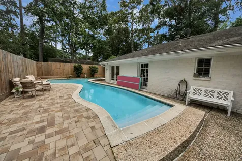 10115 Holly Springs Drive Houston TX 77042