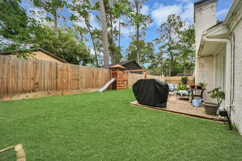 10115 Holly Springs Drive Houston TX 77042