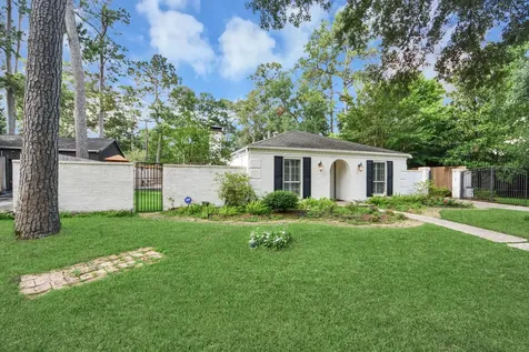 10115 Holly Springs Drive Houston TX 77042