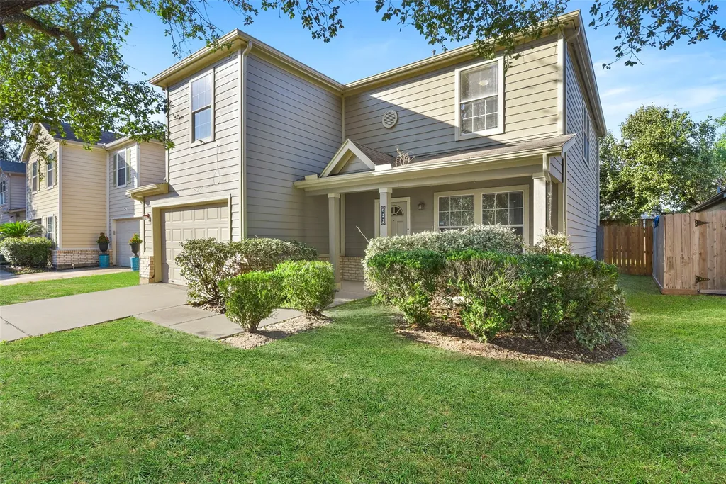 822 Grand Plains Drive Houston TX 77090