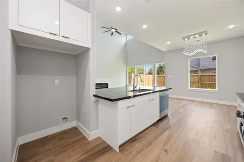 4923 Golden Forest Drive Houston TX 77091