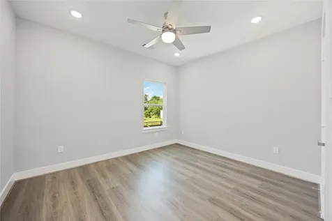 4923 Golden Forest Drive Houston TX 77091