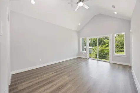 4923 Golden Forest Drive Houston TX 77091