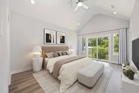 4923 Golden Forest Drive Houston TX 77091