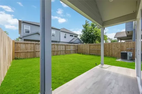4923 Golden Forest Drive Houston TX 77091