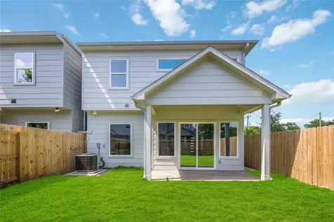 4923 Golden Forest Drive Houston TX 77091