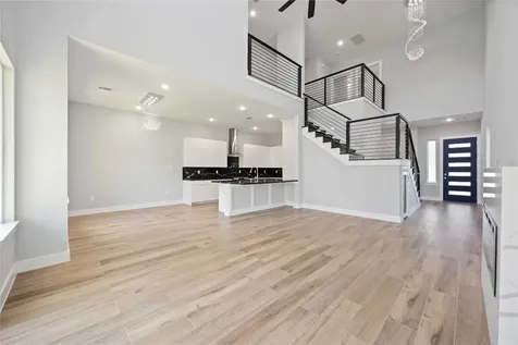 4923 Golden Forest Drive Houston TX 77091