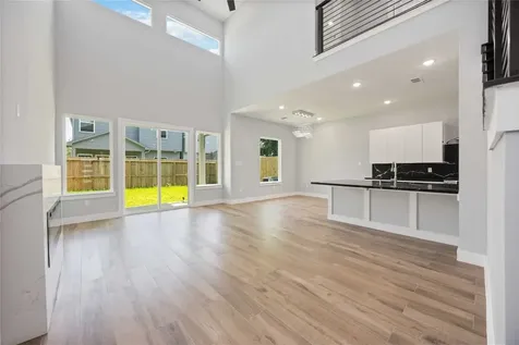 4923 Golden Forest Drive Houston TX 77091