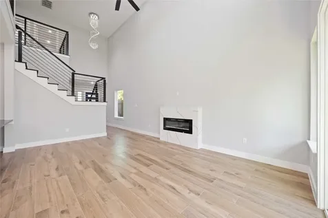 4923 Golden Forest Drive Houston TX 77091