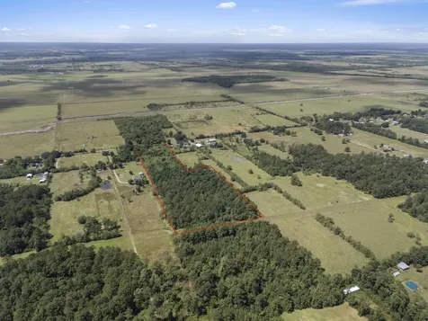 576 County Road 614 Dayton TX 77535