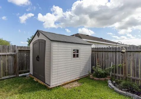 9515 Amberjack Drive Texas City TX 77591