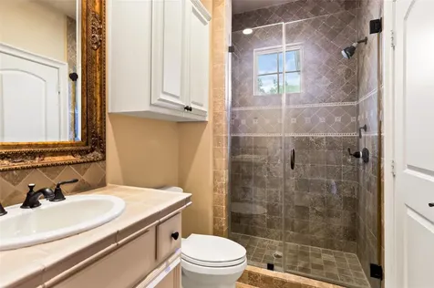 11703 Empress Oaks Court Houston TX 77082