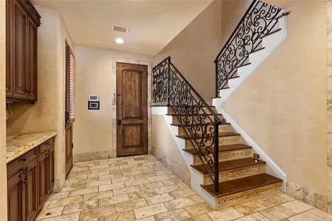 11703 Empress Oaks Court Houston TX 77082