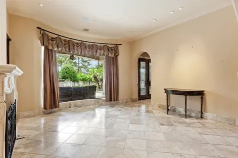 11703 Empress Oaks Court Houston TX 77082