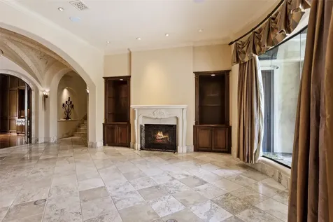 11703 Empress Oaks Court Houston TX 77082