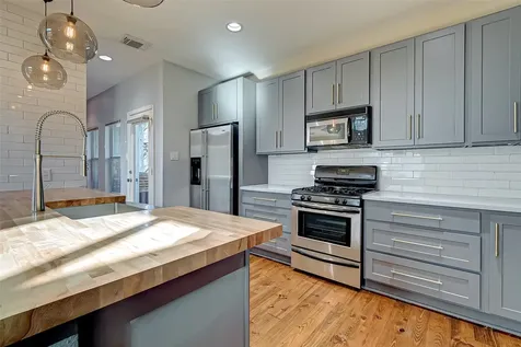 4308 Lillian Street A Houston TX 77007