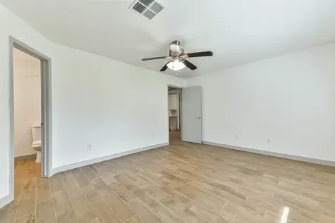 3410 Crestmeadow Drive Pasadena TX 77505