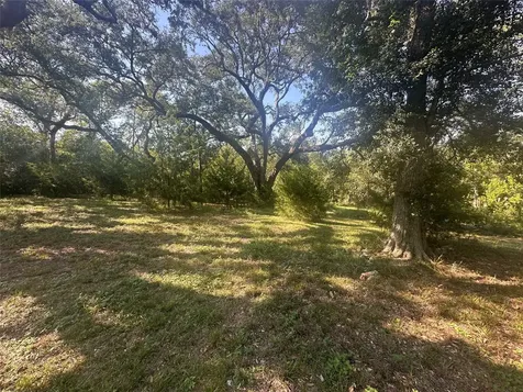 612 Byrd Salyer Road Bay City TX 77414
