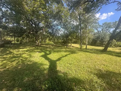 612 Byrd Salyer Road Bay City TX 77414