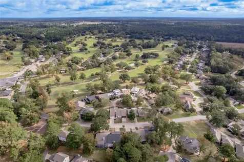 658 Cherry Hills Huntsville TX 77340