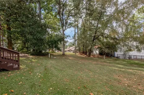 658 Cherry Hills Huntsville TX 77340