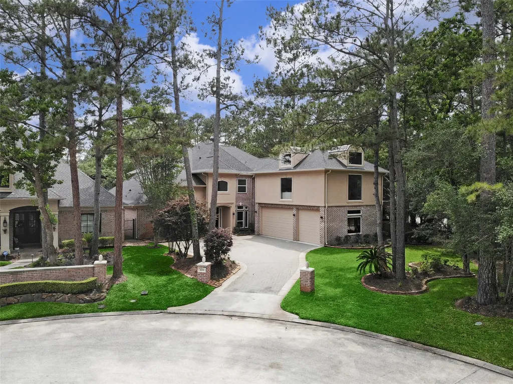 4206 Hidden Links Court Kingwood TX 77339