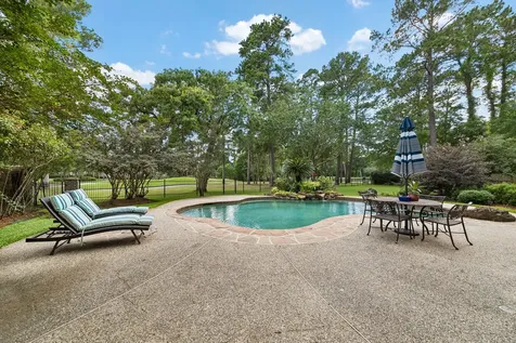 4206 Hidden Links Court Kingwood TX 77339