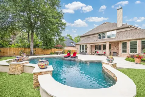 107 Cherry Bark Place Montgomery TX 77316