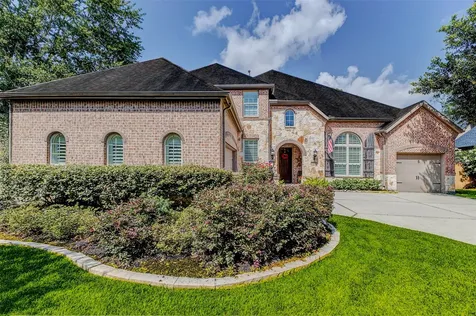 107 Cherry Bark Place Montgomery TX 77316