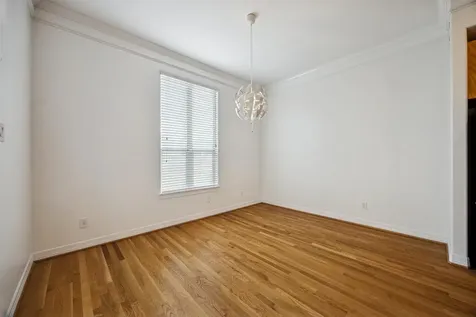 3322 Garden Crest Lane Houston TX 77018