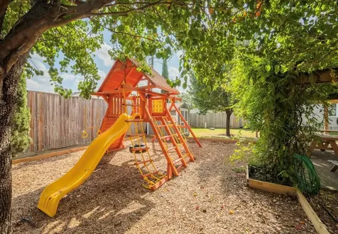 3322 Garden Crest Lane Houston TX 77018